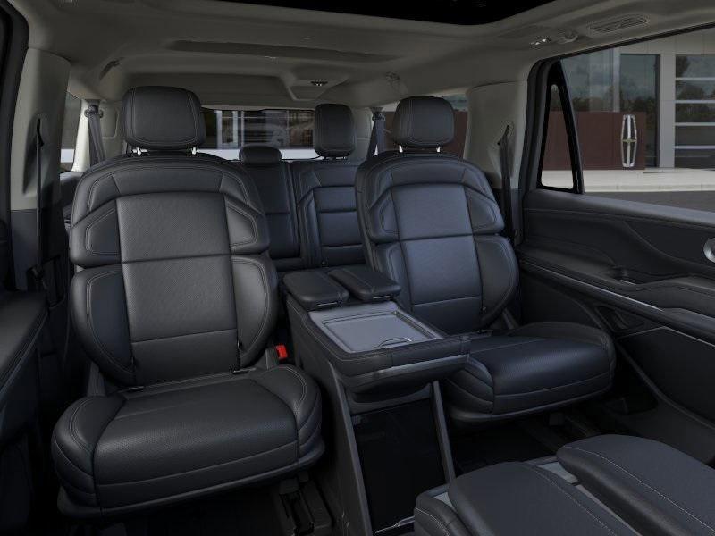 new 2026 Lincoln Navigator L car, priced at $111,620