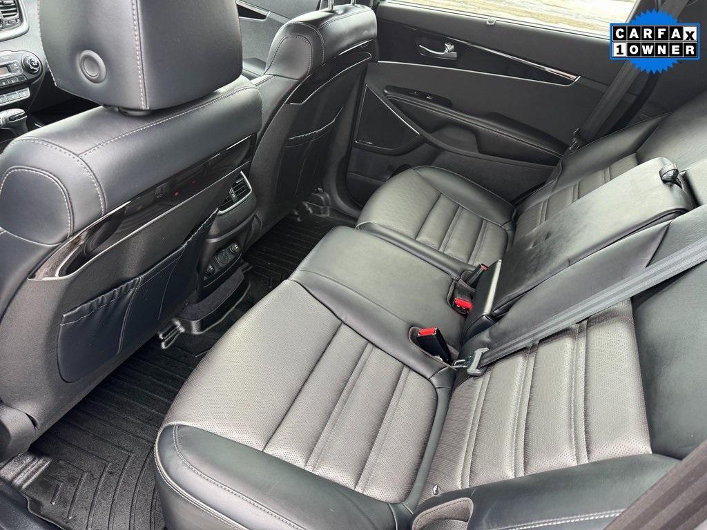 used 2019 Kia Sorento car