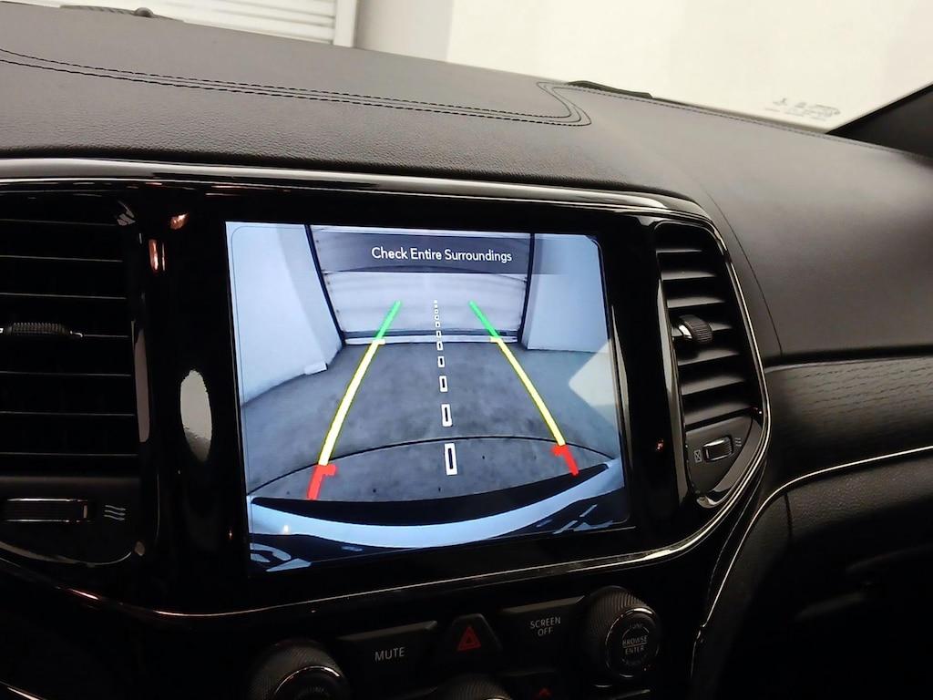 used 2021 Jeep Grand Cherokee car, priced at $29,998