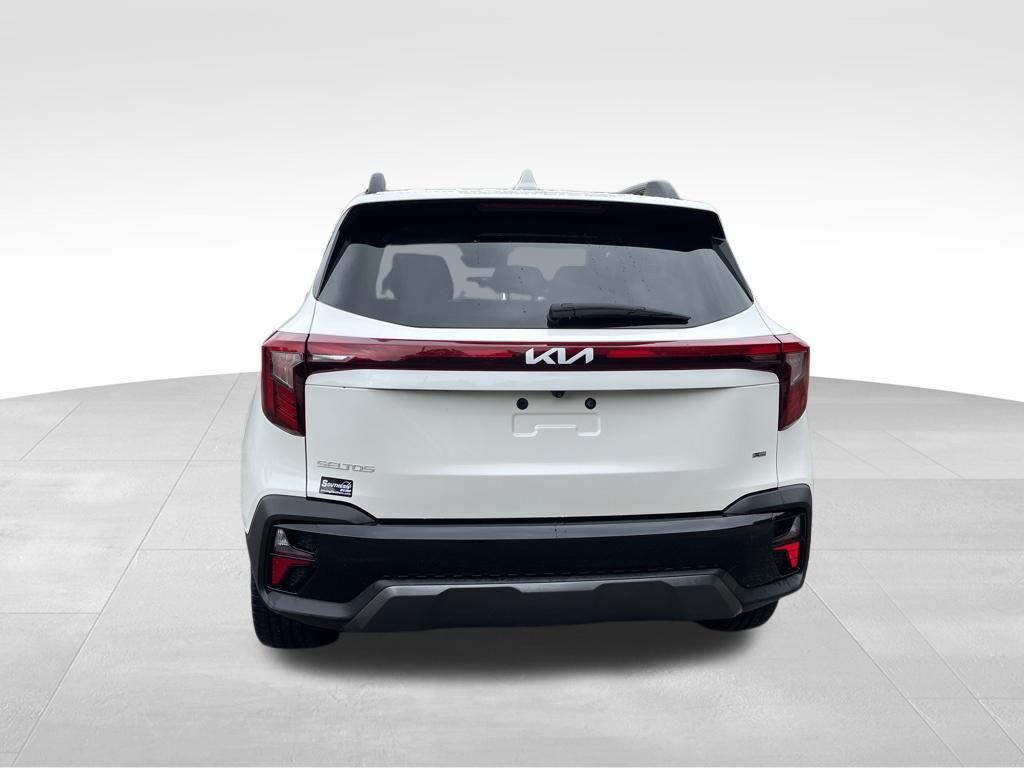 used 2024 Kia Seltos car, priced at $23,342