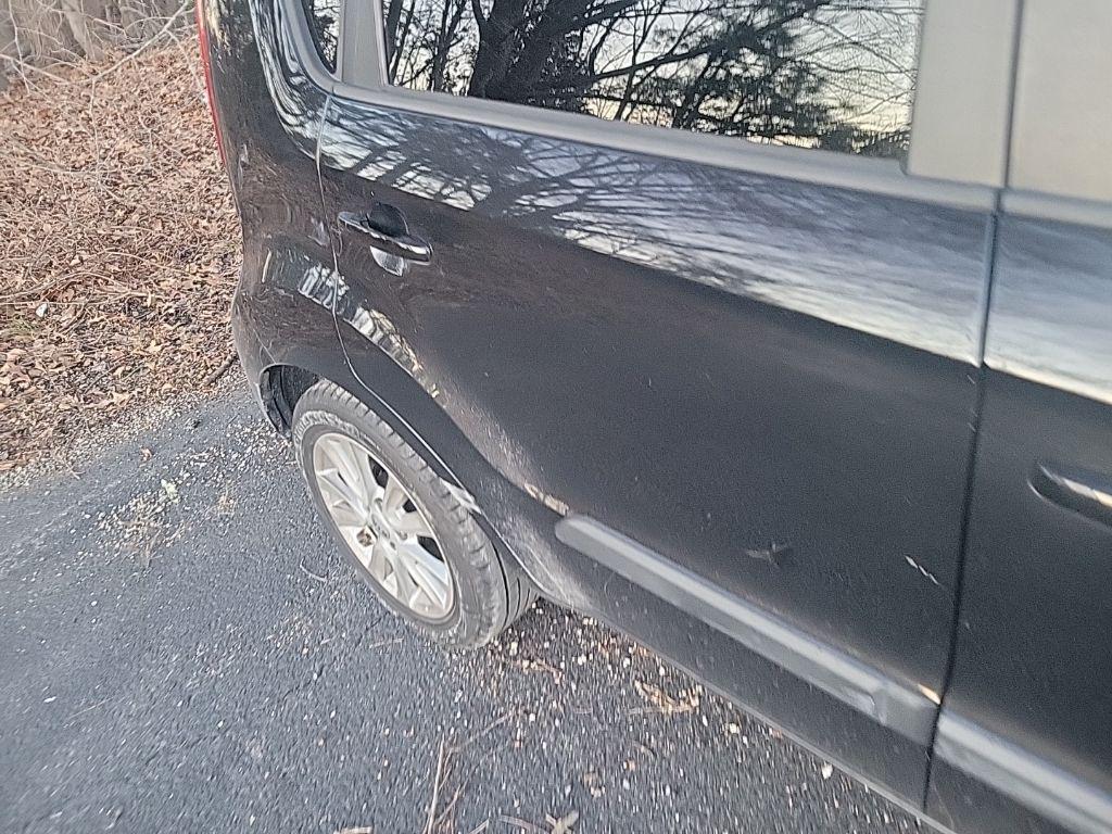 used 2013 Kia Soul car, priced at $4,000