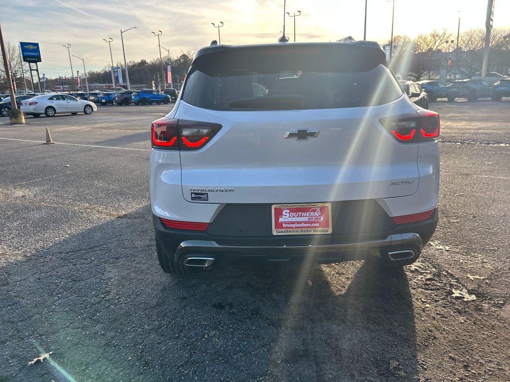 new 2026 Chevrolet TrailBlazer car, priced at $34,320
