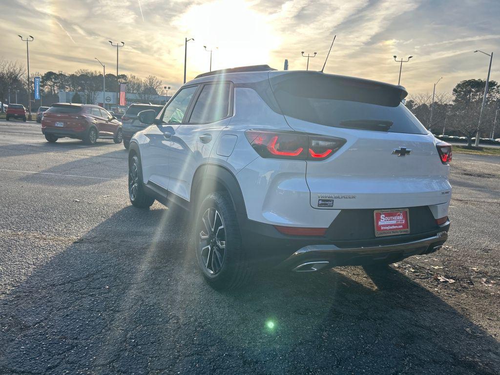 new 2026 Chevrolet TrailBlazer car, priced at $34,320