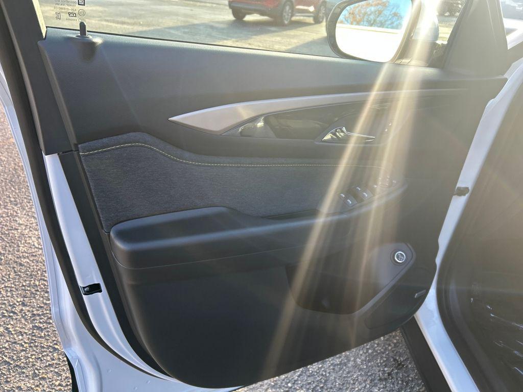 new 2026 Chevrolet TrailBlazer car, priced at $34,320