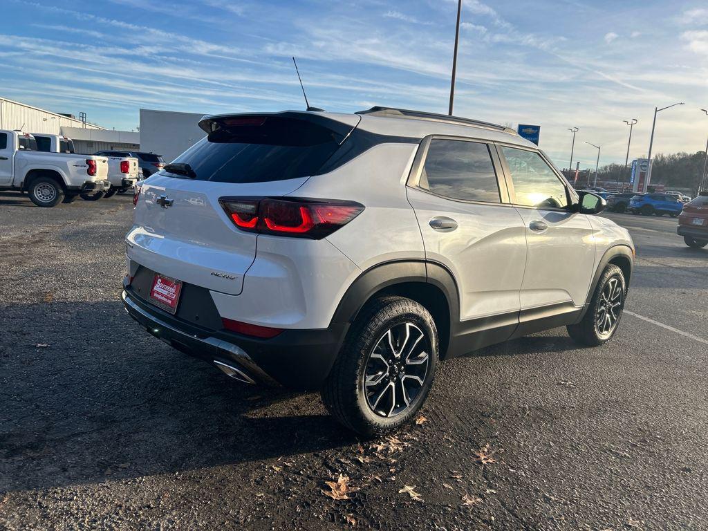 new 2026 Chevrolet TrailBlazer car, priced at $34,320