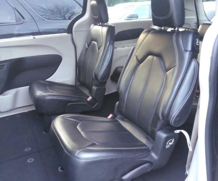 used 2023 Chrysler Pacifica car, priced at $24,875