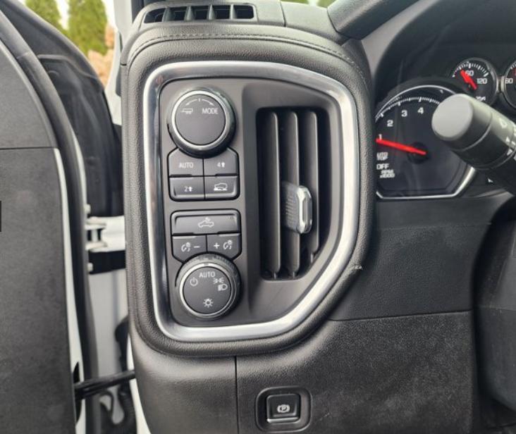 used 2021 Chevrolet Silverado 1500 car, priced at $25,000