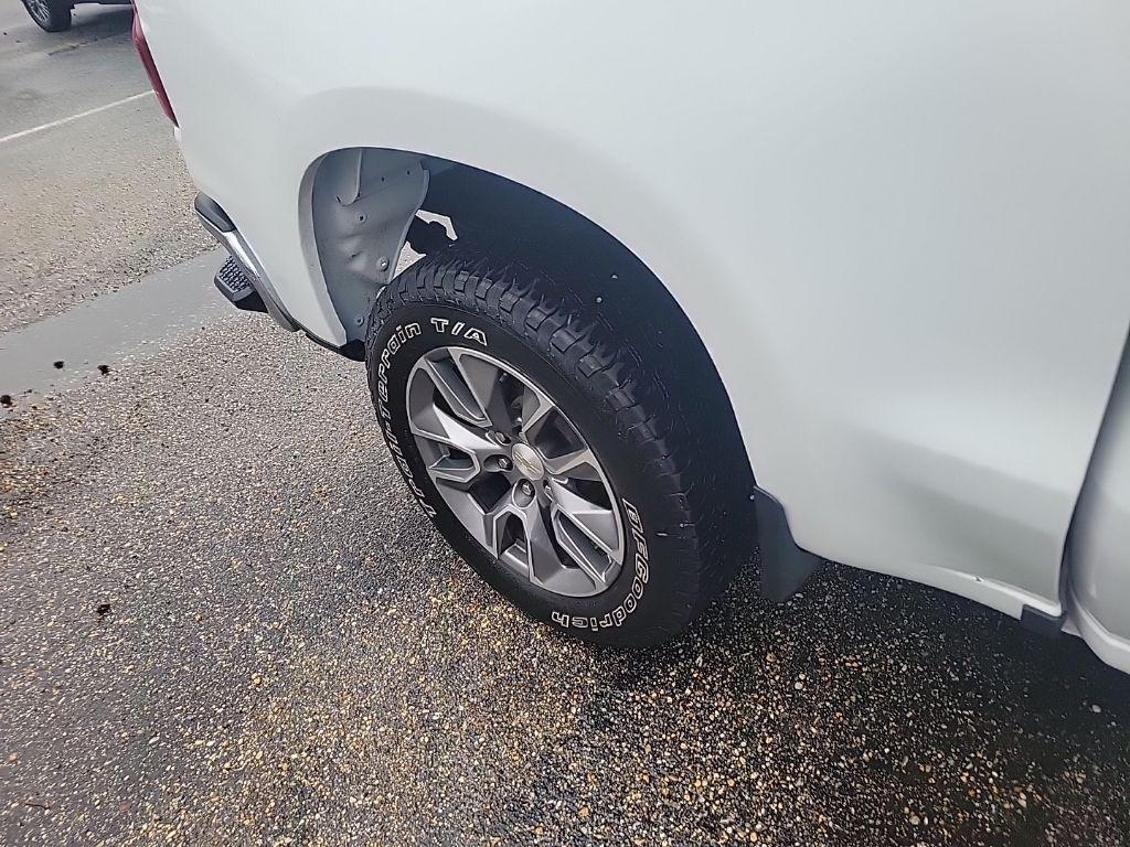 used 2021 Chevrolet Silverado 1500 car, priced at $25,000