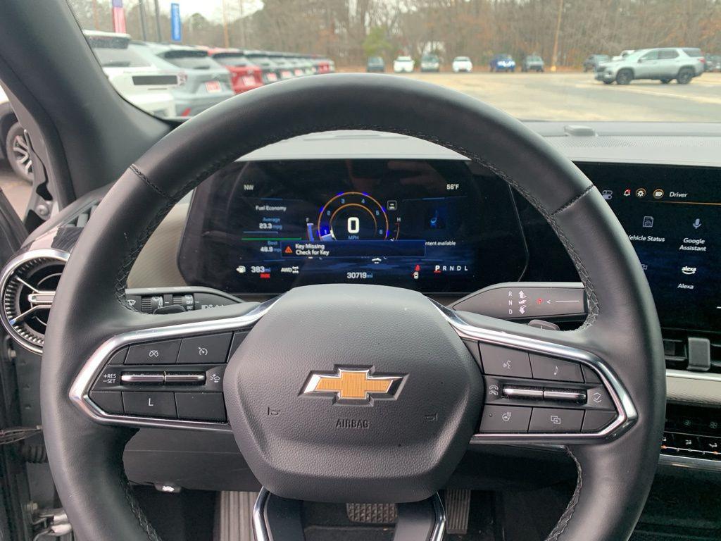 used 2025 Chevrolet Equinox car, priced at $24,222