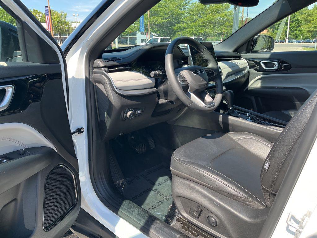 used 2025 Jeep Compass car, priced at $23,300