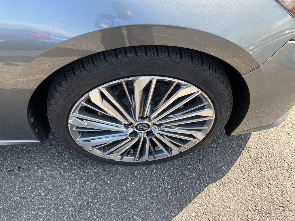 used 2023 Nissan Altima car, priced at $19,885