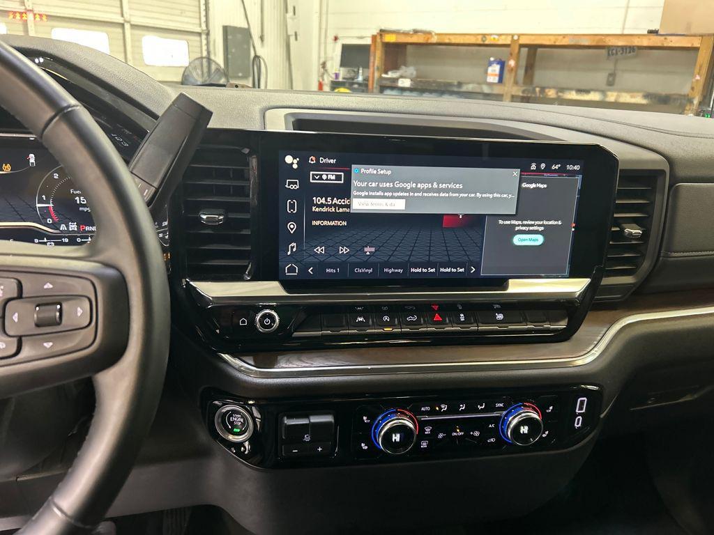 used 2025 GMC Sierra 1500 car, priced at $43,286