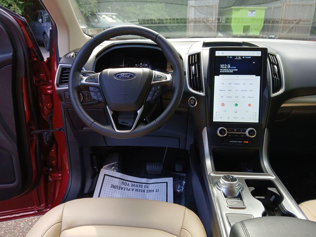 used 2022 Ford Edge car, priced at $23,995