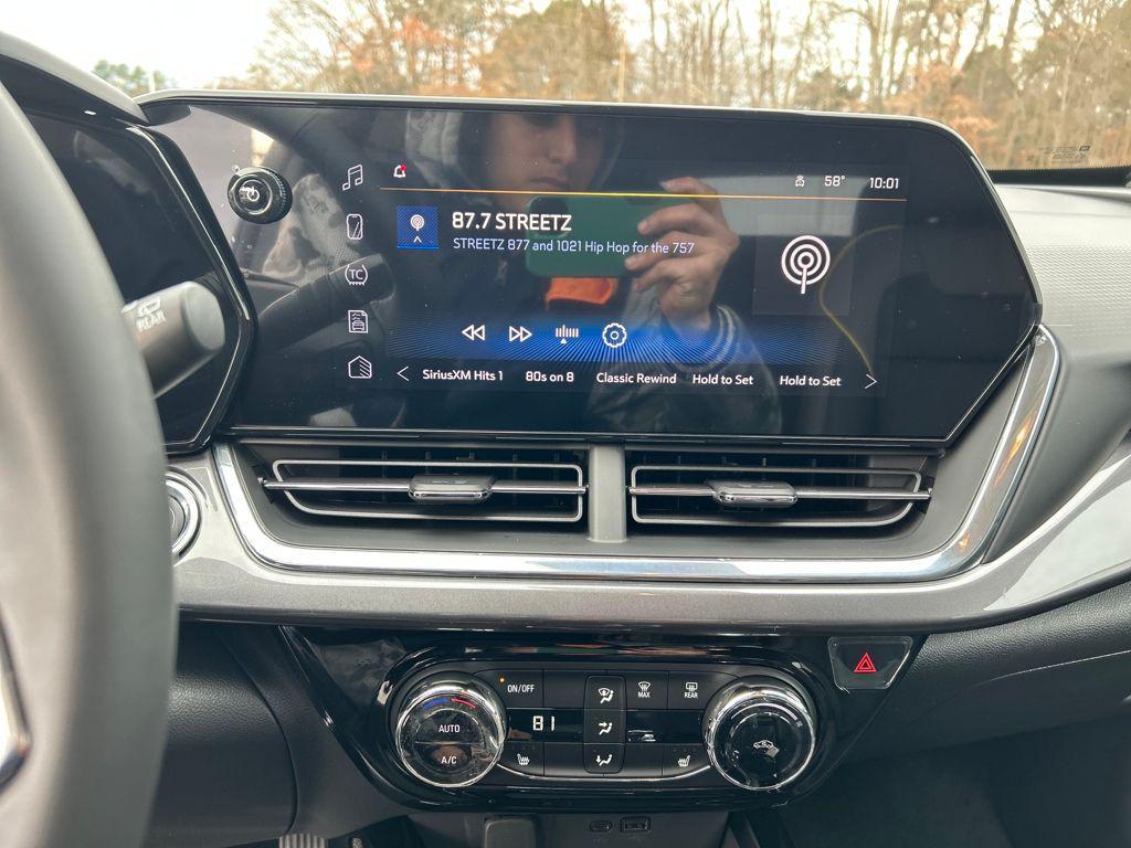 new 2026 Chevrolet Trax car, priced at $27,615