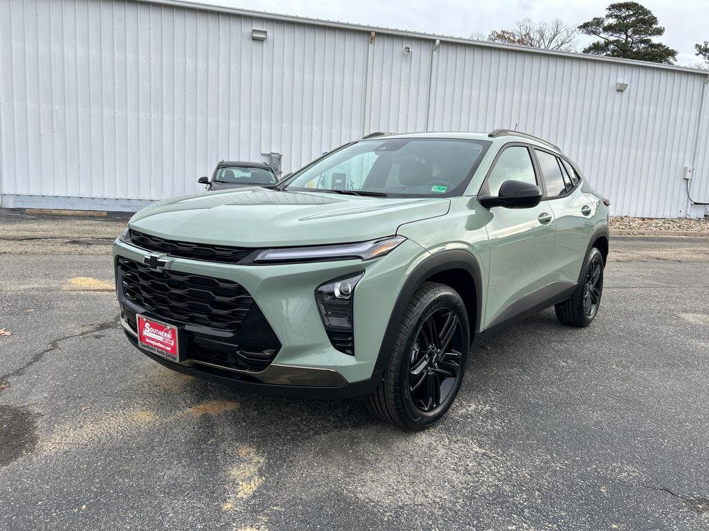 new 2026 Chevrolet Trax car, priced at $27,615