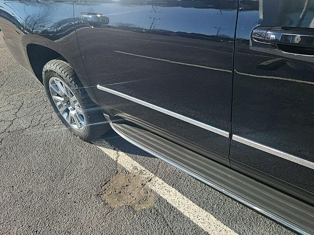 used 2018 GMC Yukon XL car, priced at $18,999