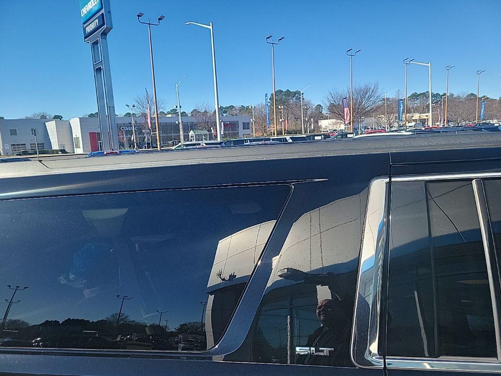 used 2018 GMC Yukon XL car, priced at $18,999