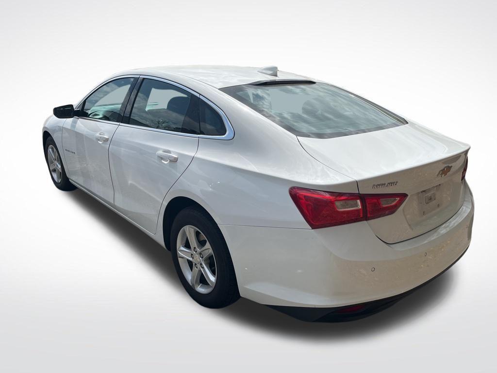 used 2024 Chevrolet Malibu car, priced at $19,403