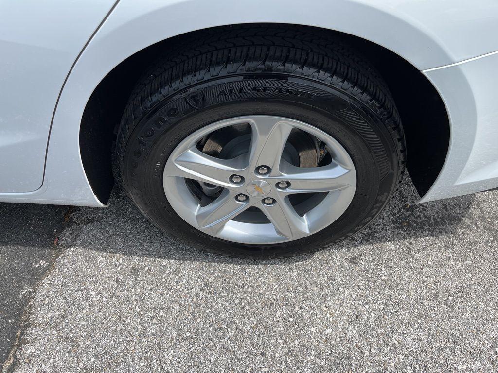 used 2024 Chevrolet Malibu car, priced at $18,987