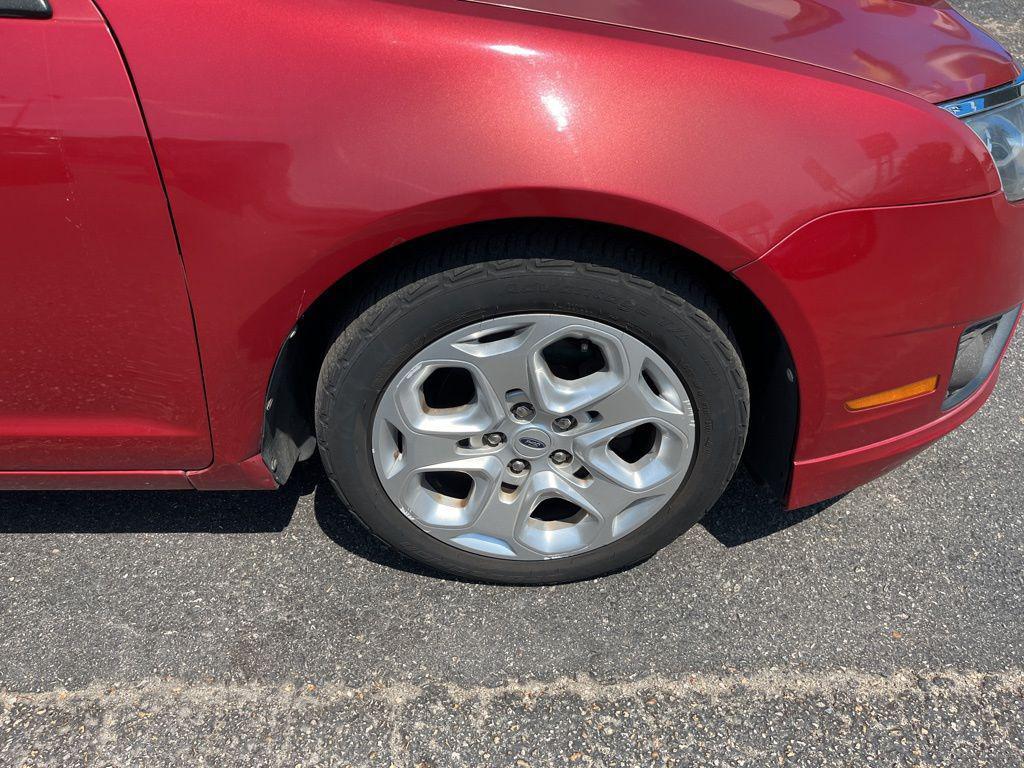 used 2010 Ford Fusion car, priced at $5,925