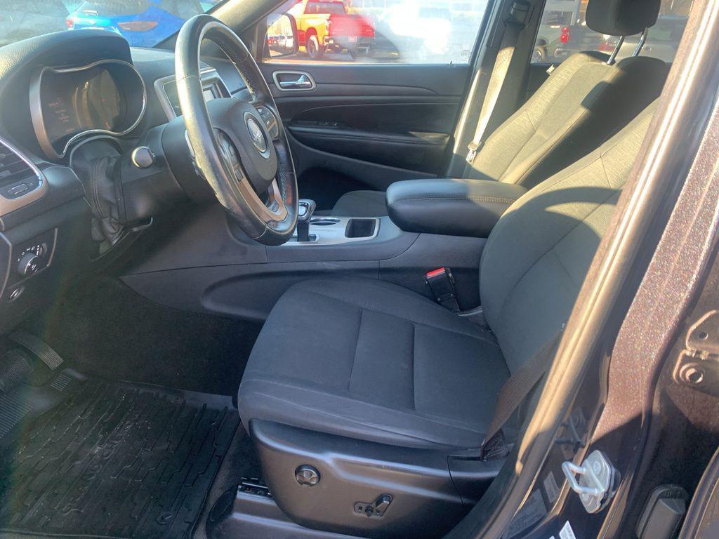 used 2015 Jeep Grand Cherokee car, priced at $7,725