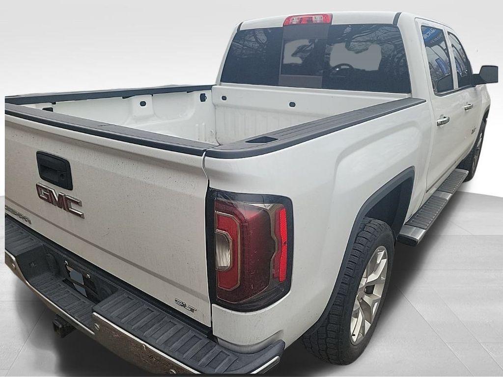used 2018 GMC Sierra 1500 car, priced at $23,558