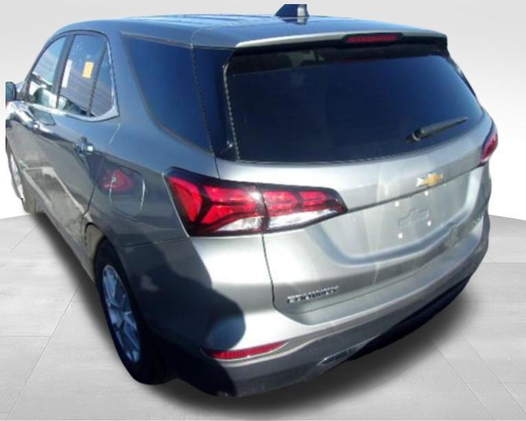 used 2022 Chevrolet Equinox car, priced at $21,392