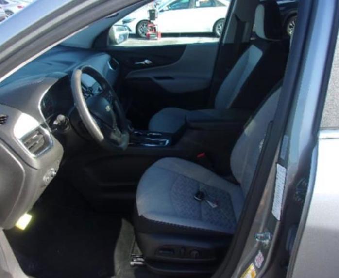 used 2022 Chevrolet Equinox car, priced at $21,392