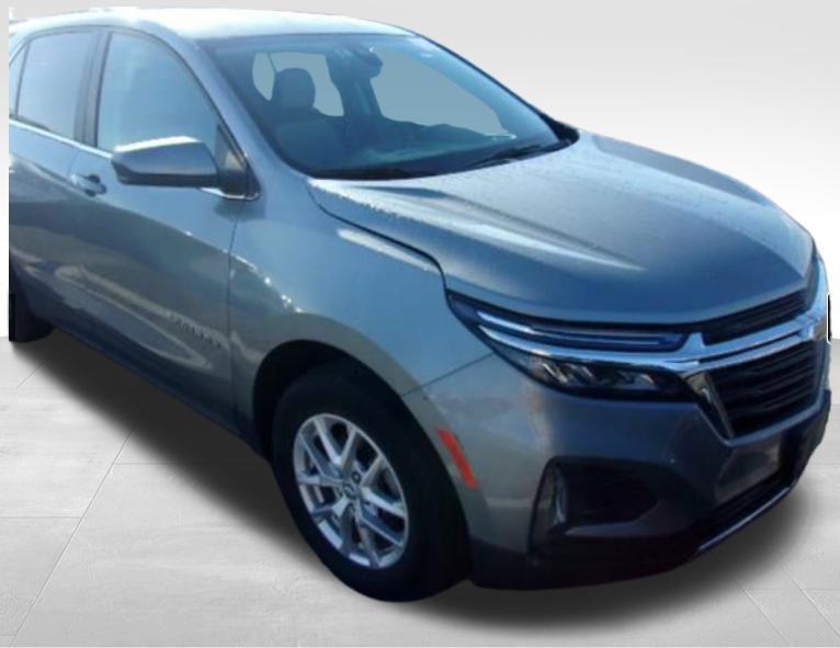 used 2022 Chevrolet Equinox car, priced at $21,392