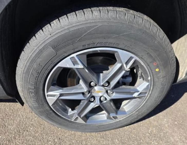 used 2025 Chevrolet Blazer car, priced at $26,999