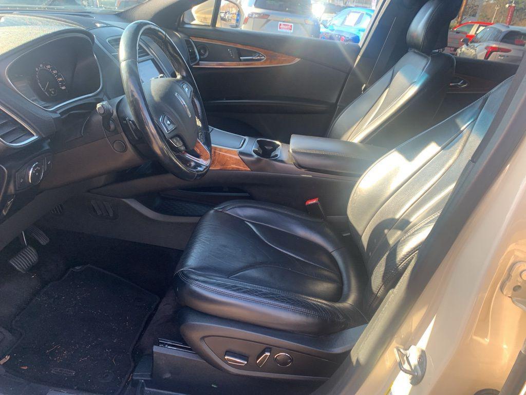 used 2016 Lincoln MKX car, priced at $9,375