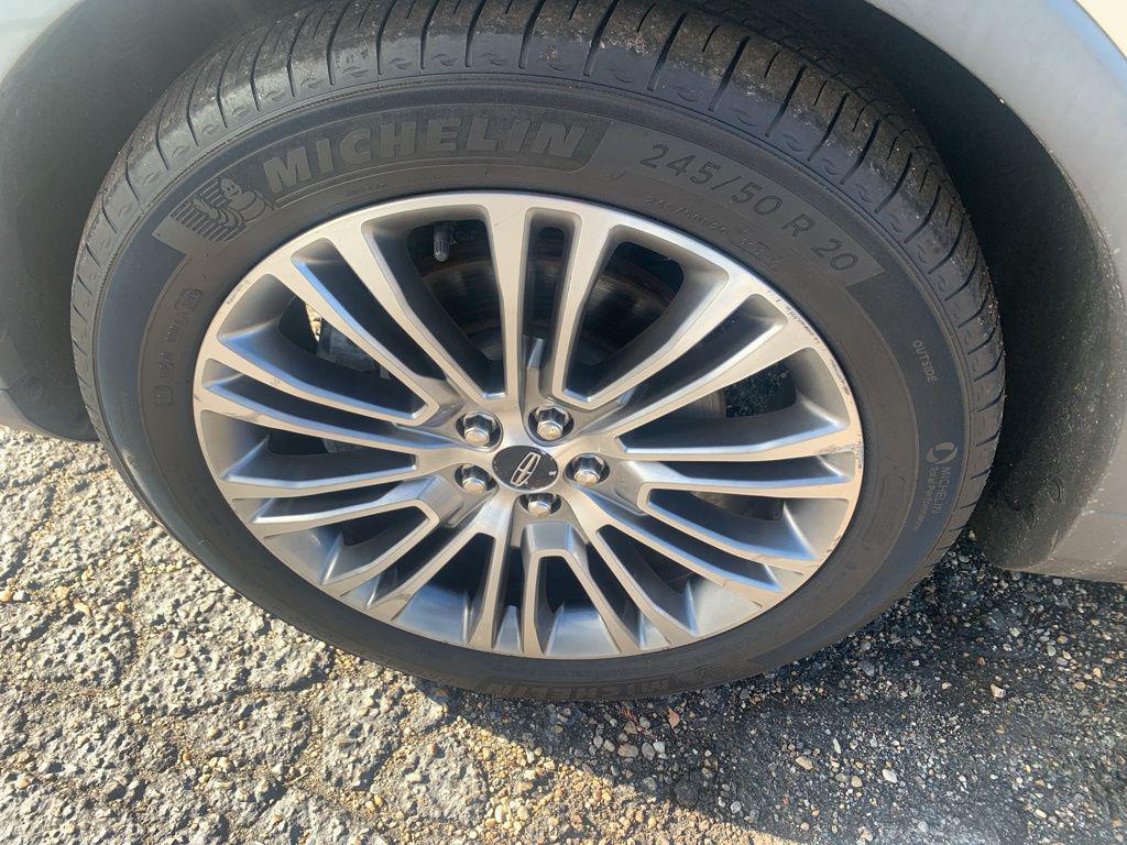 used 2016 Lincoln MKX car, priced at $9,375