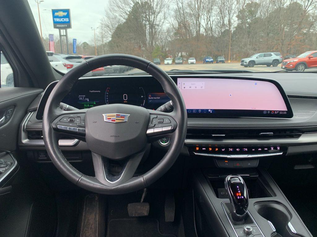used 2024 Cadillac XT4 car, priced at $26,000