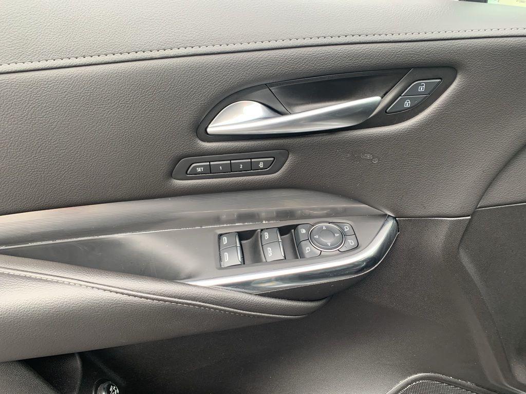 used 2024 Cadillac XT4 car, priced at $26,000