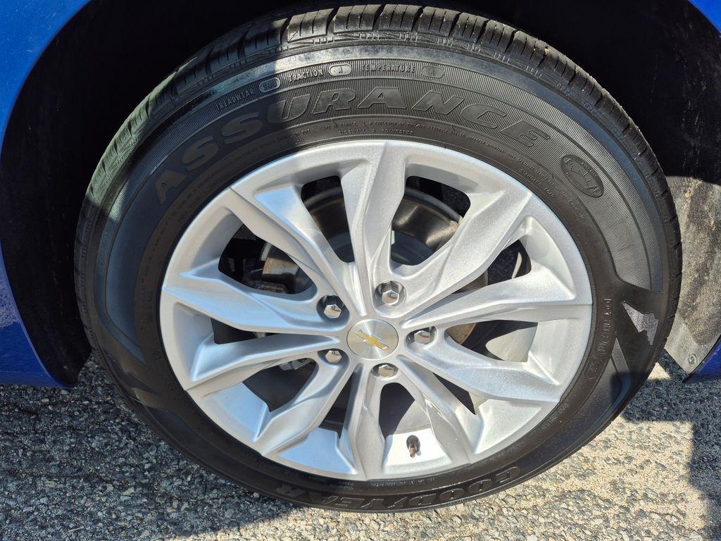 used 2023 Chevrolet Malibu car, priced at $18,500