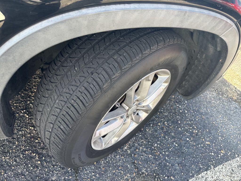 used 2015 Kia Sorento car, priced at $10,860