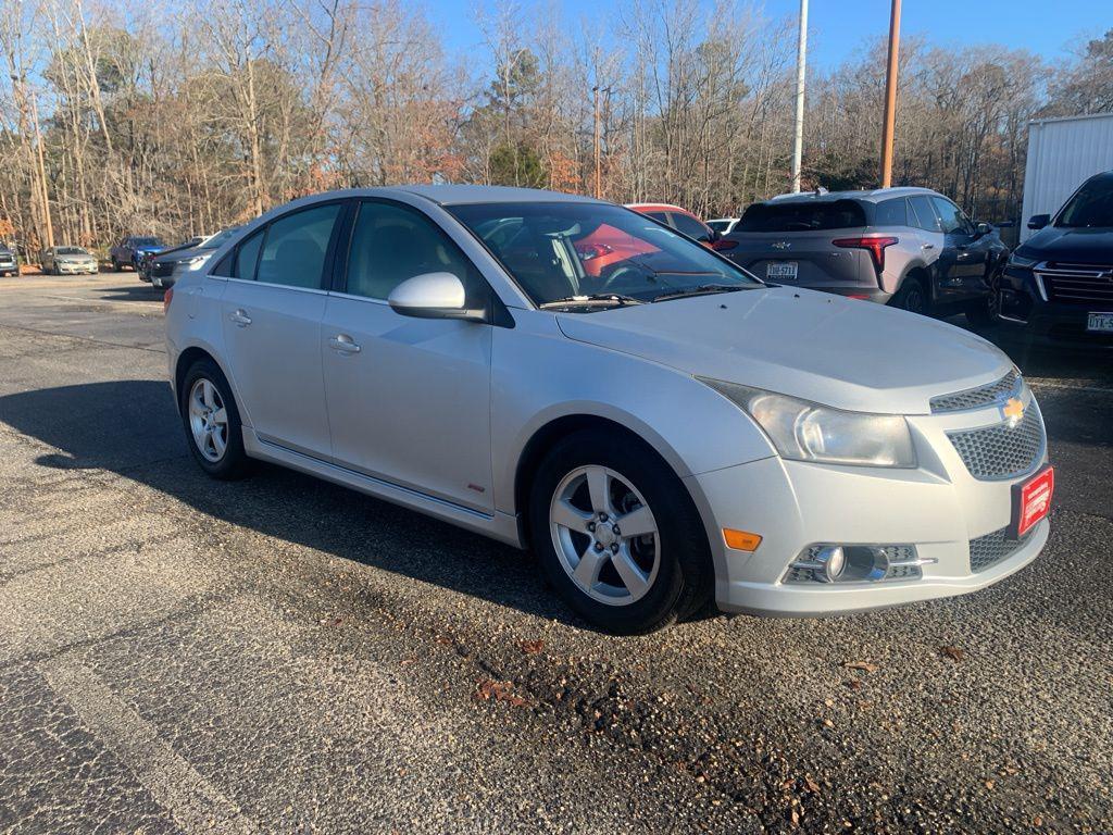 used 2014 Chevrolet Cruze car, priced at $6,500