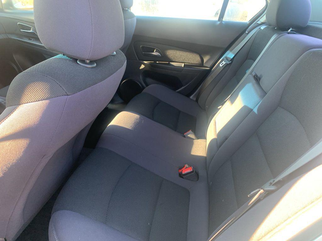 used 2014 Chevrolet Cruze car, priced at $6,500