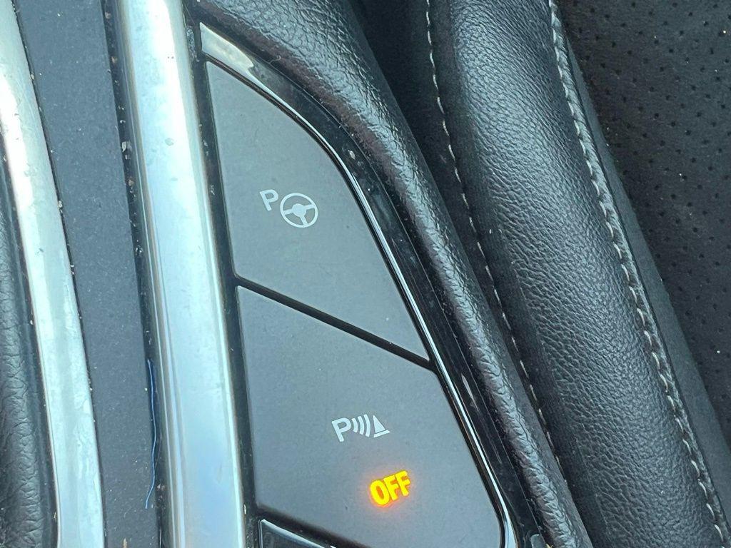 used 2016 Ford Edge car, priced at $10,992