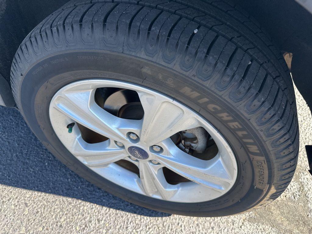 used 2016 Ford Escape car, priced at $9,821