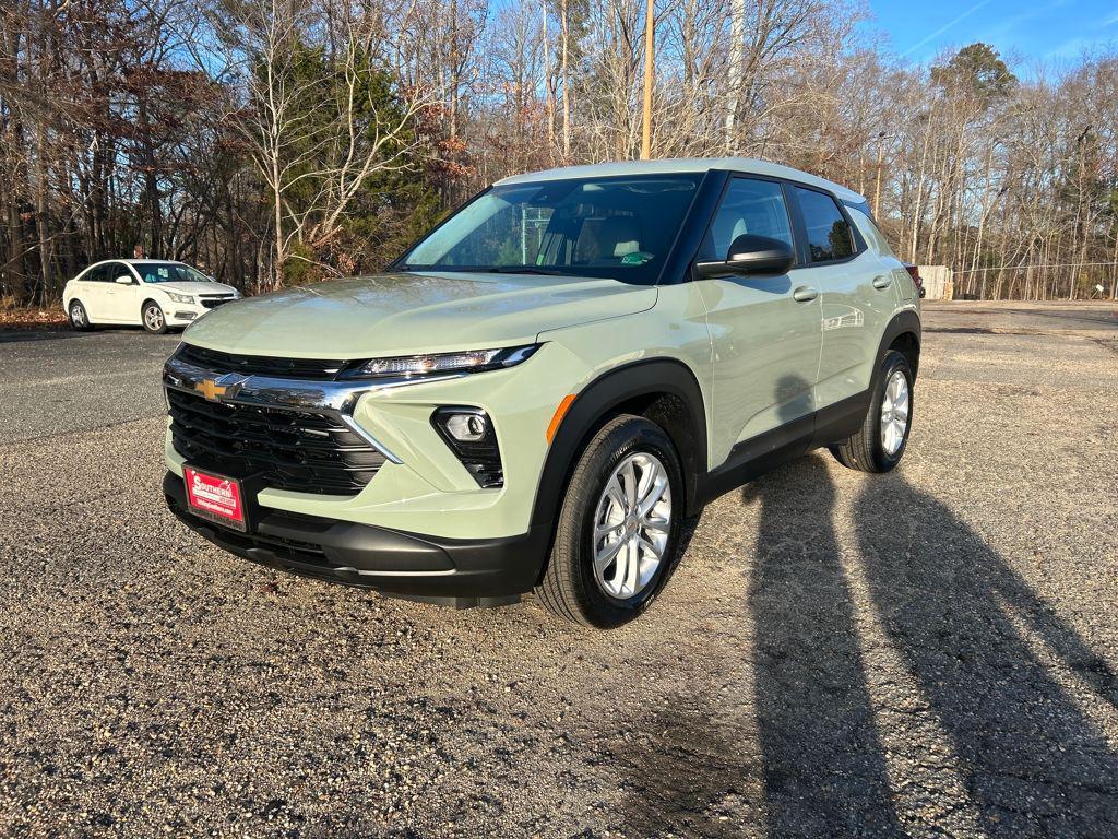 new 2026 Chevrolet TrailBlazer car, priced at $24,329