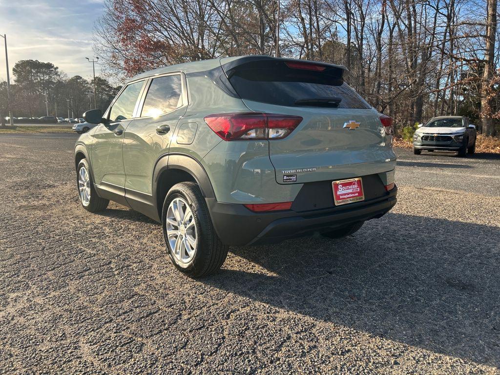new 2026 Chevrolet TrailBlazer car, priced at $24,329