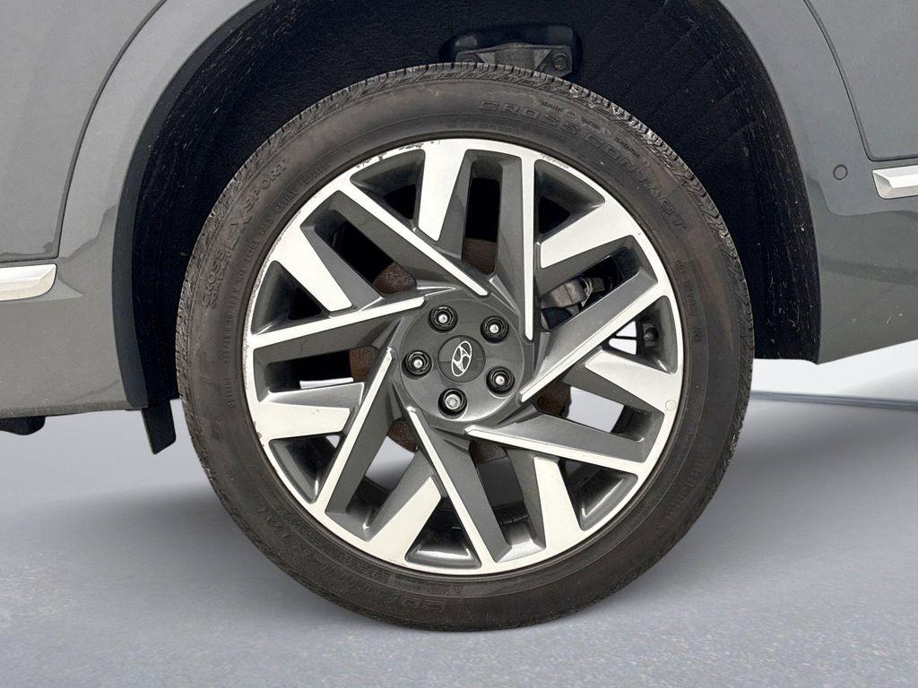 used 2023 Hyundai Santa Fe car, priced at $30,799