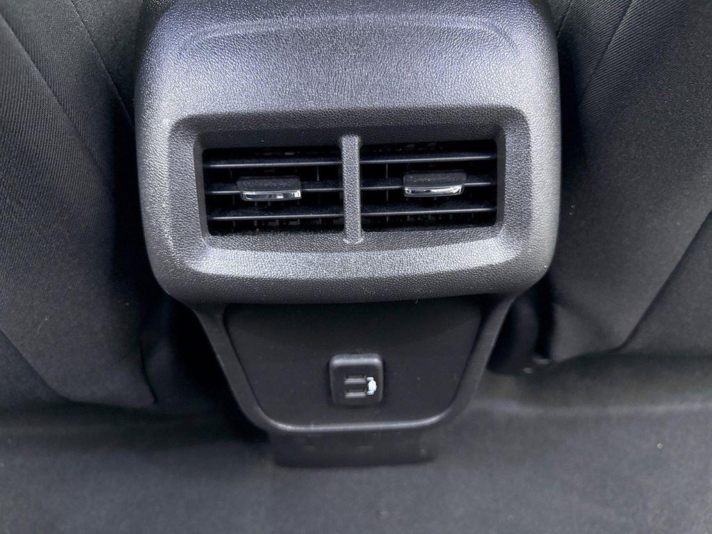 used 2023 Chevrolet Equinox car, priced at $21,199
