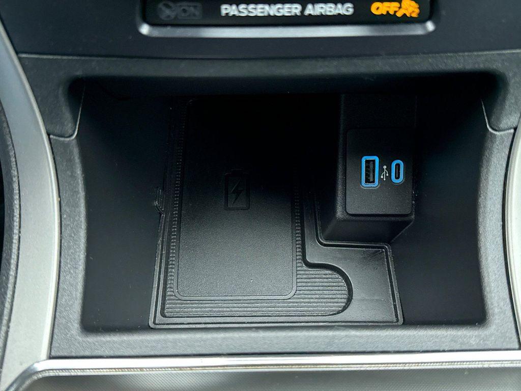 used 2022 Ford Edge car, priced at $21,048