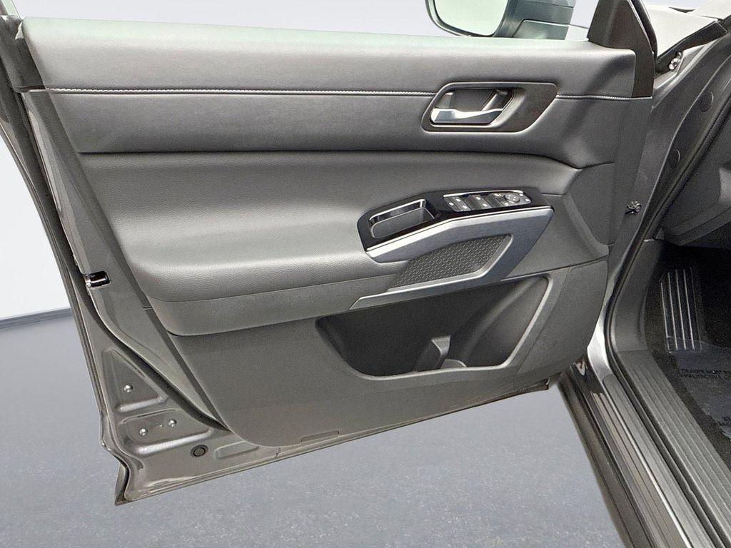 used 2024 Nissan Pathfinder car, priced at $34,798