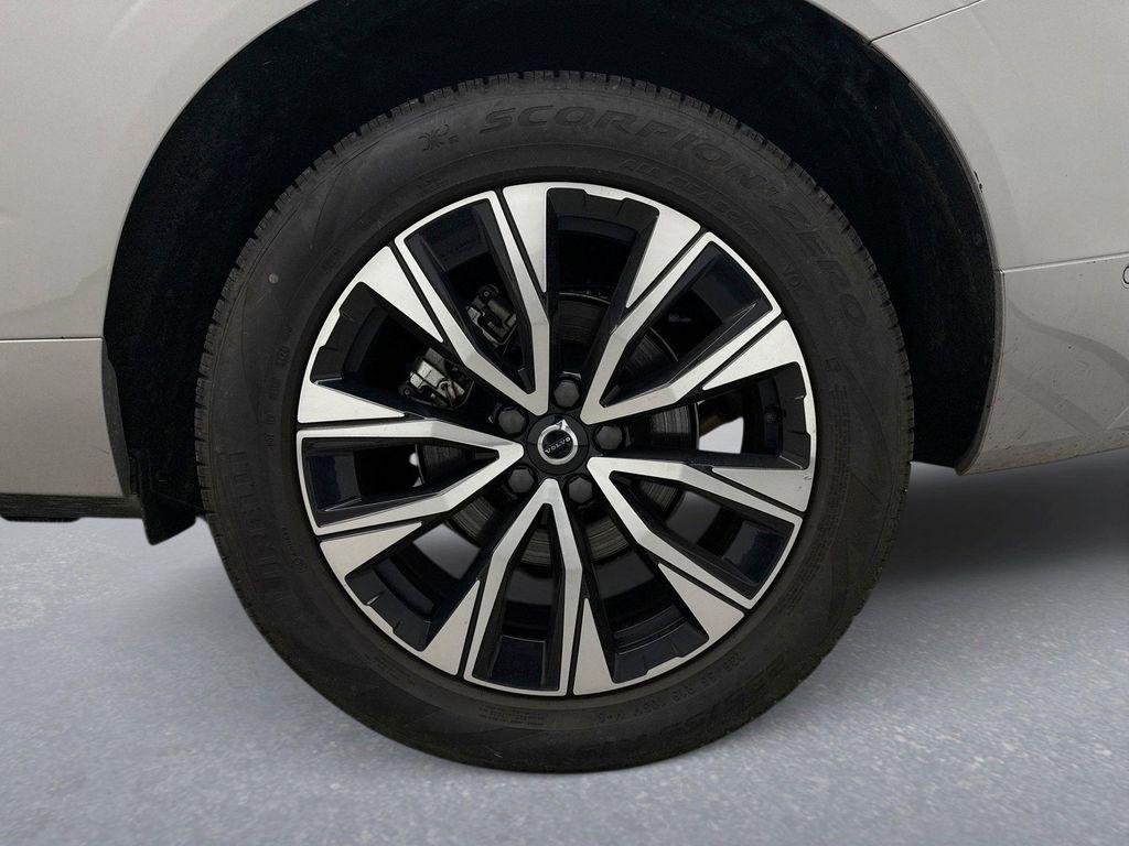 used 2025 Volvo XC60 car, priced at $35,599