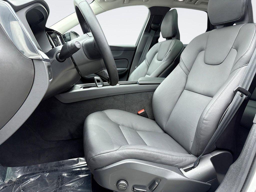 used 2025 Volvo XC60 car, priced at $36,399
