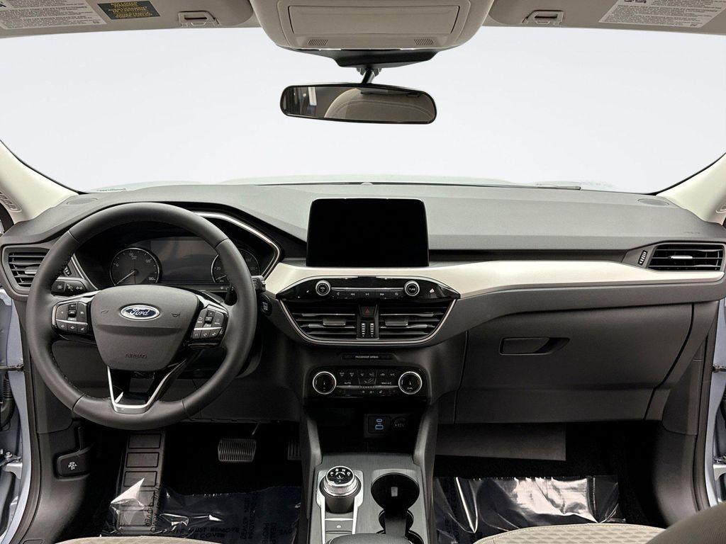 used 2022 Ford Escape car, priced at $20,898