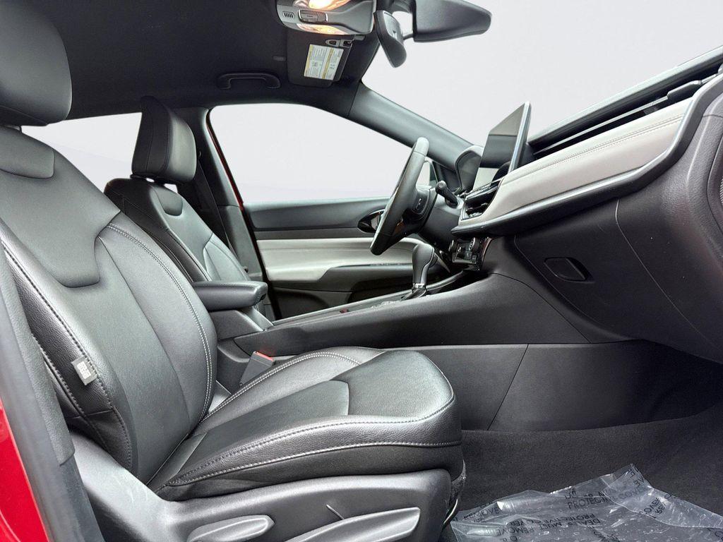 used 2025 Jeep Compass car, priced at $24,199